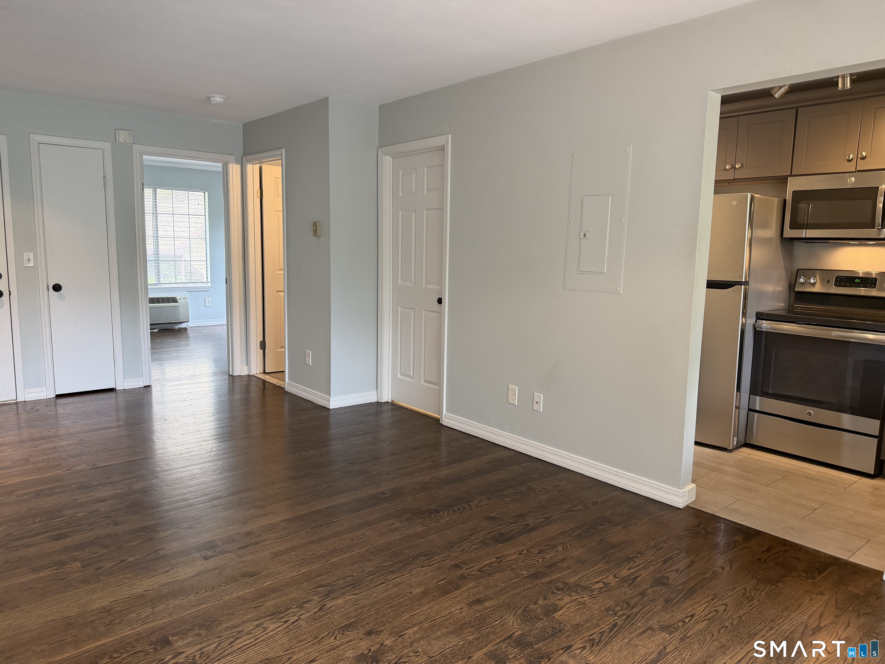 8 Oakwood Avenue Norwalk CT 06850