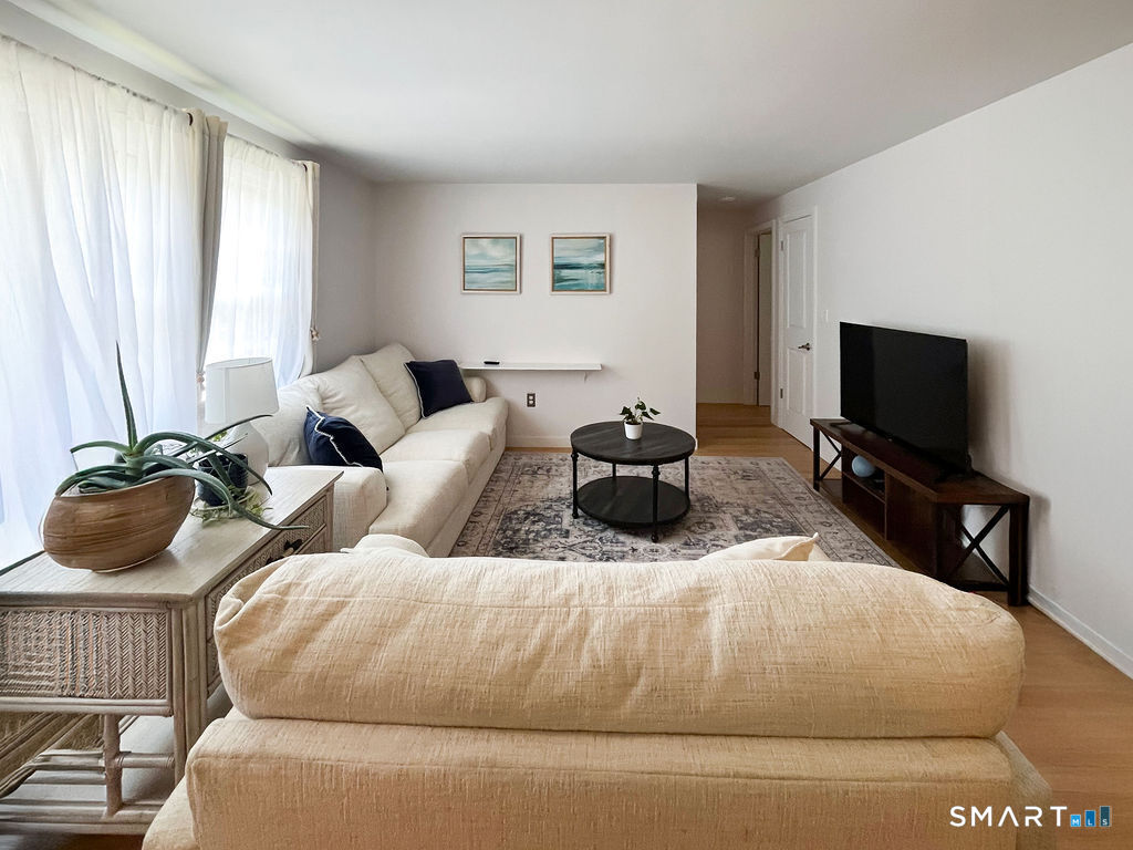 6 Grandview Drive Farmington CT 06032