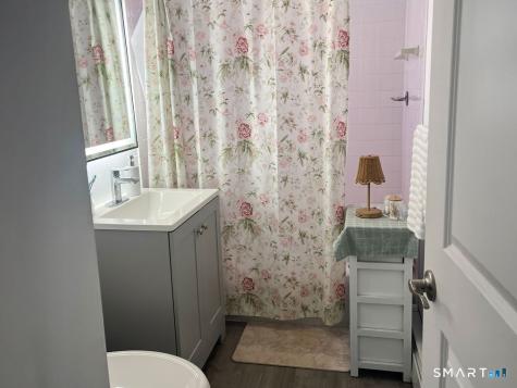 6 Grandview Drive Farmington CT 06032