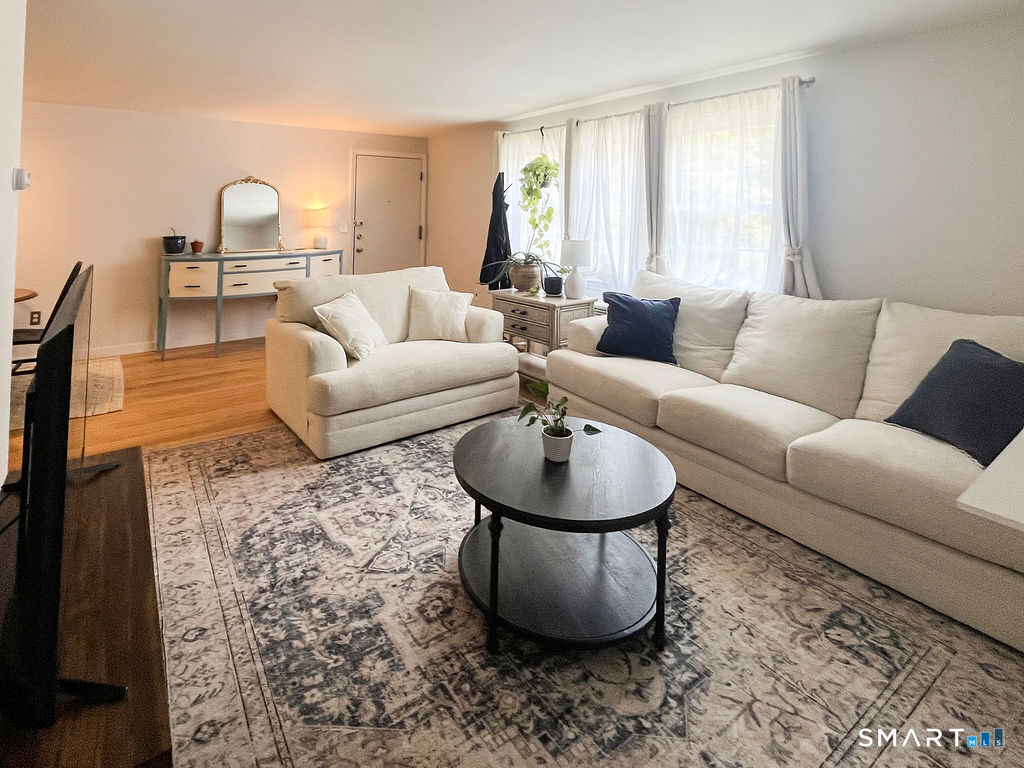 6 Grandview Drive Farmington CT 06032