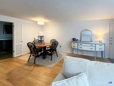 6 Grandview Drive Farmington CT 06032