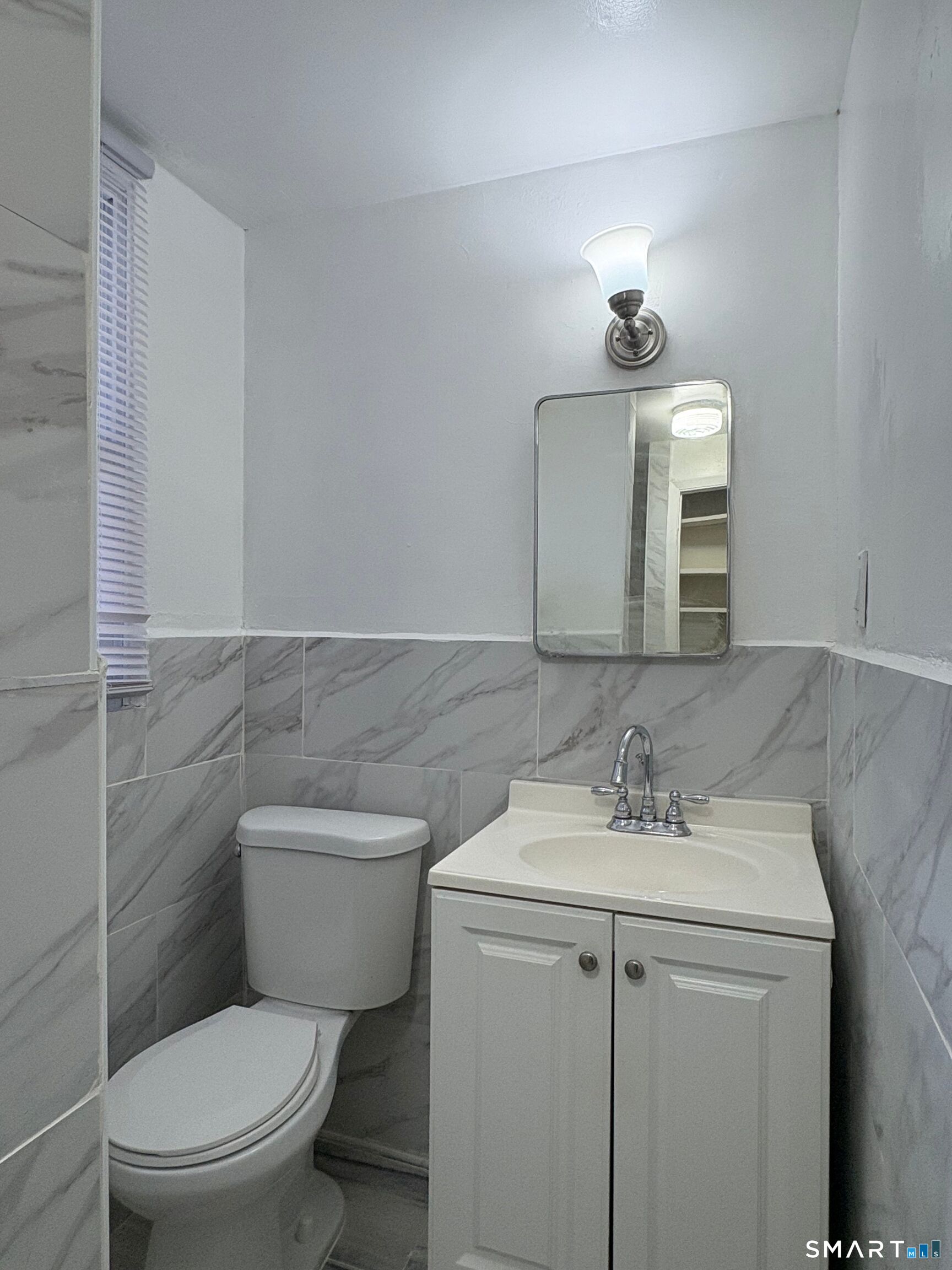 303 2ND Avenue West Haven CT 06516