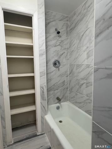 303 2ND Avenue West Haven CT 06516