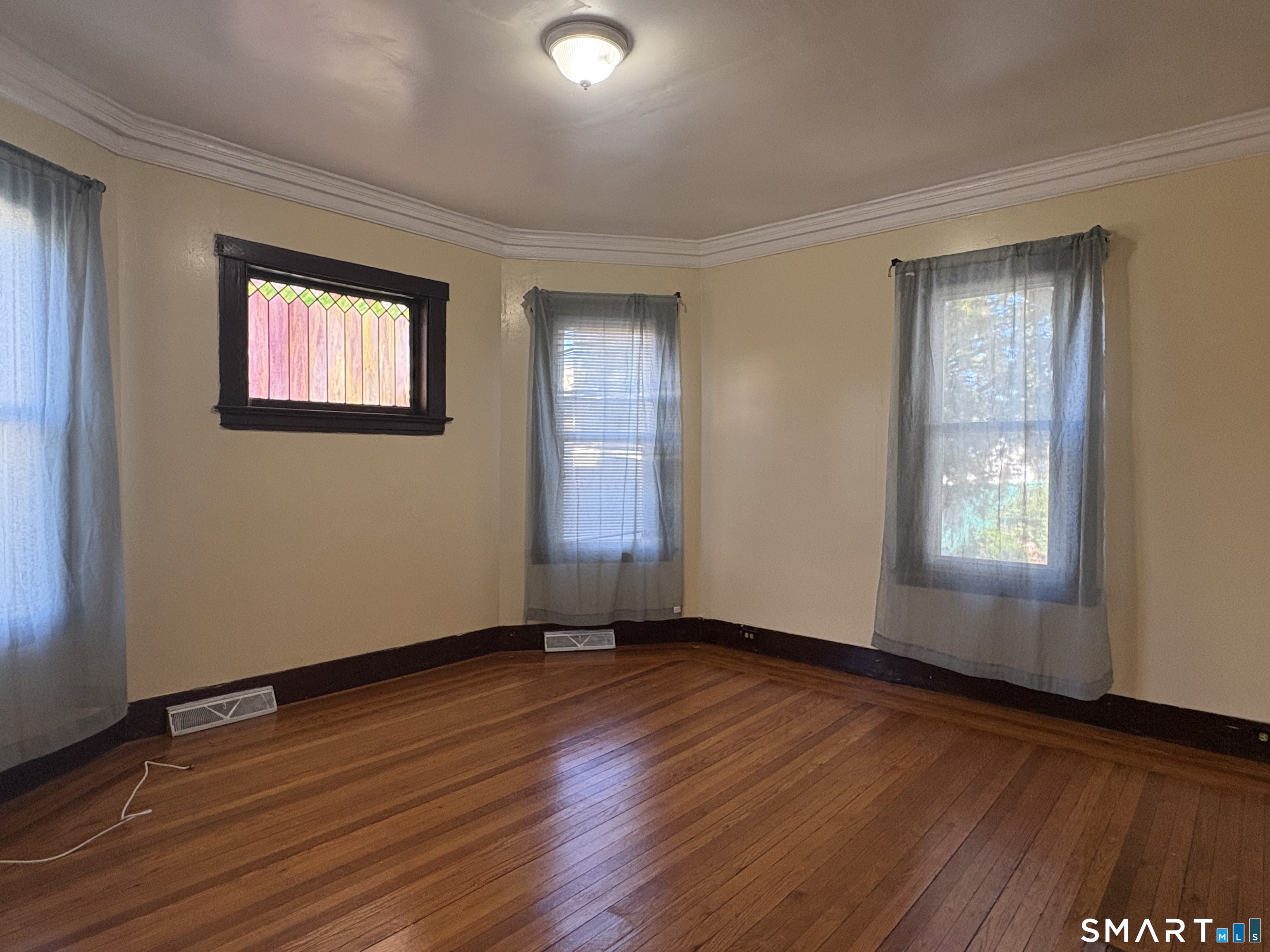 303 2ND Avenue West Haven CT 06516