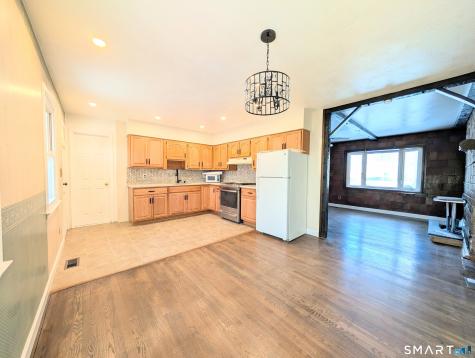 139 Little Deer Road Bridgeport CT 06606