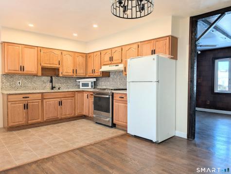 139 Little Deer Road Bridgeport CT 06606