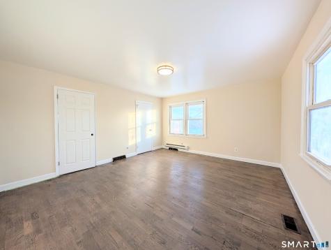 139 Little Deer Road Bridgeport CT 06606