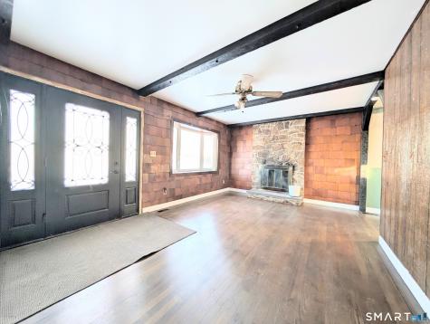 139 Little Deer Road Bridgeport CT 06606