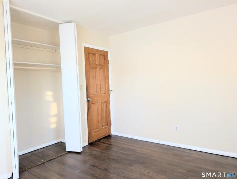 139 Little Deer Road Bridgeport CT 06606
