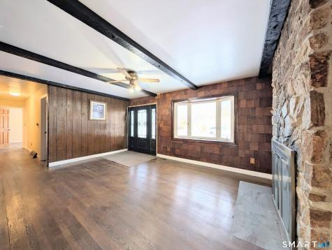 139 Little Deer Road Bridgeport CT 06606