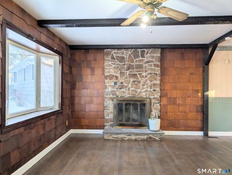 139 Little Deer Road Bridgeport CT 06606