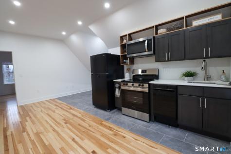 55 Channing Street New London CT 06320