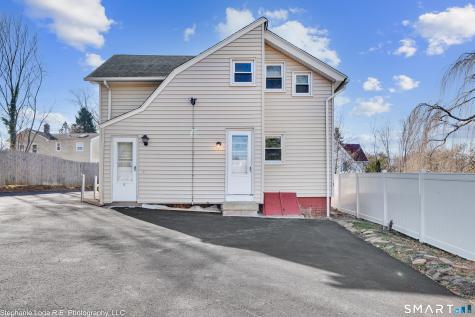 31 Monroe Street Branford CT 06405