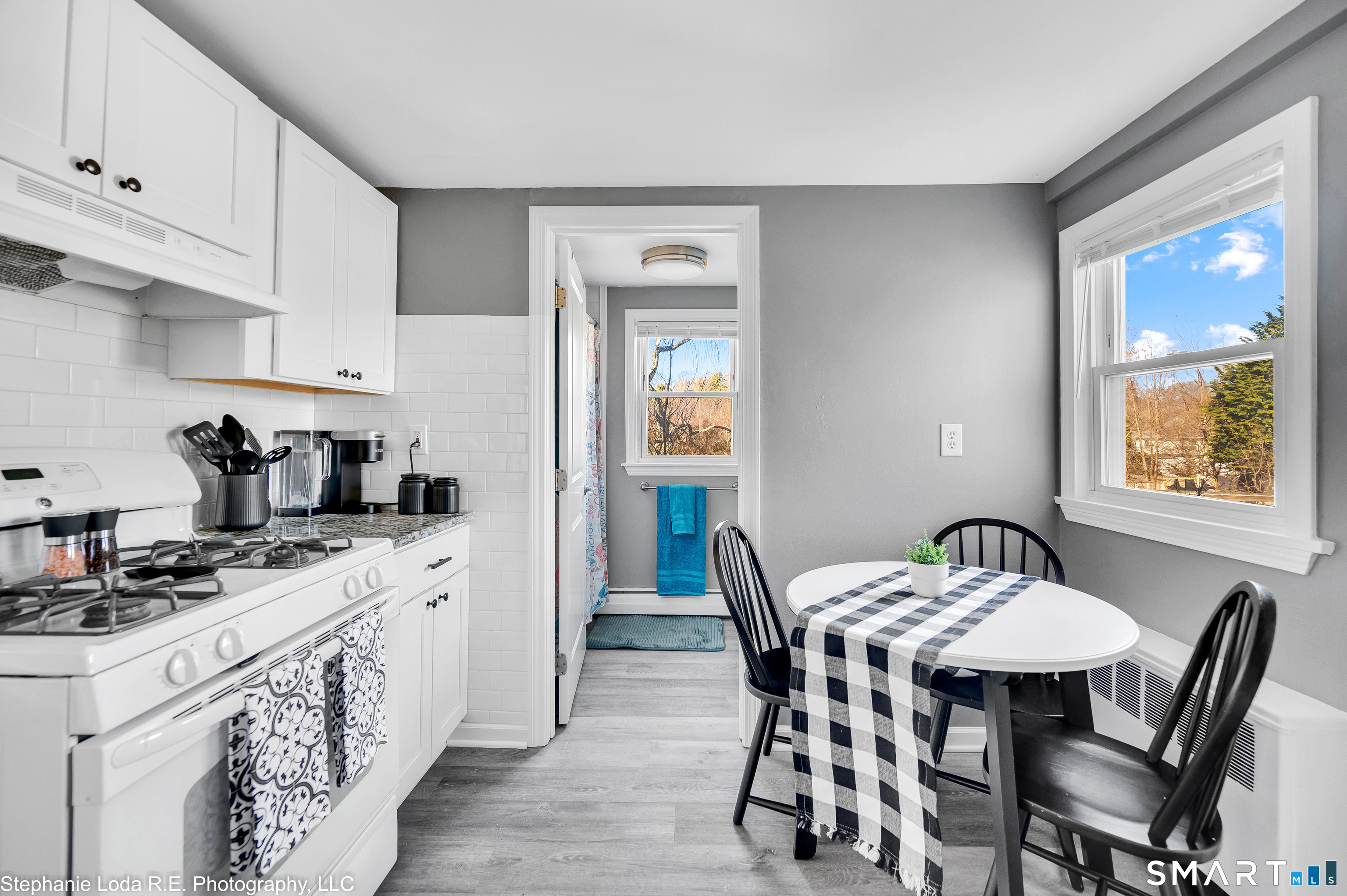 31 Monroe Street Branford CT 06405