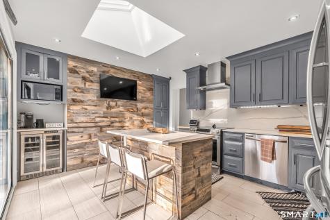 520 Walnut Tree Hill Road Shelton CT 06484
