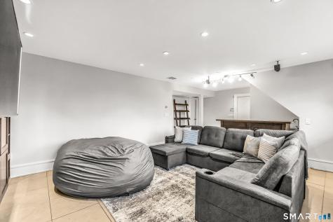 520 Walnut Tree Hill Road Shelton CT 06484