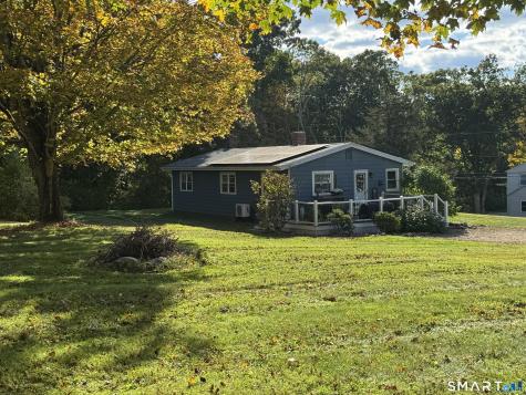4 Oak Ridge Drive Colchester CT 06415