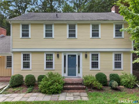 68 Otter Cove Drive Old Saybrook CT 06475
