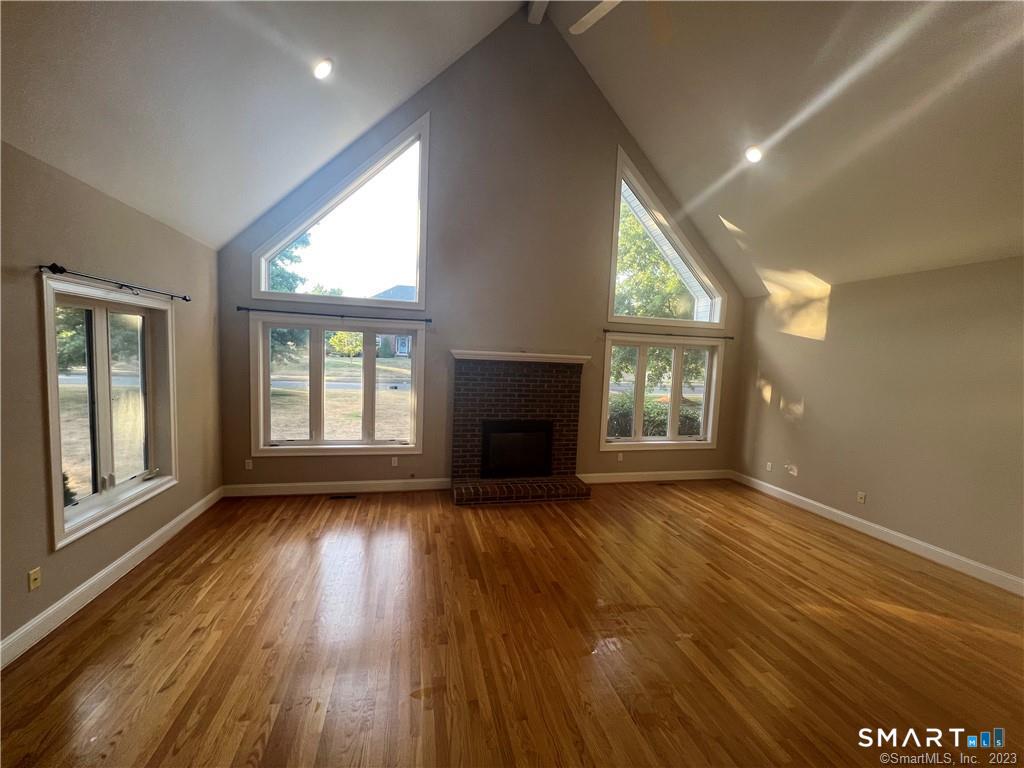 6 Kingsley Drive South Windsor CT 06074