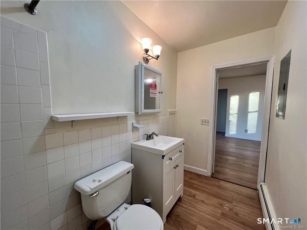 570 Main Street New Hartford CT 06057