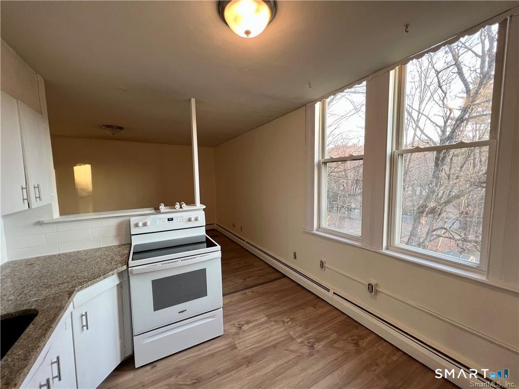 570 Main Street New Hartford CT 06057