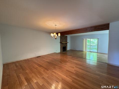 223 Deer Run Shelton CT 06484