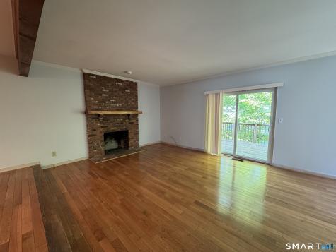 223 Deer Run Shelton CT 06484