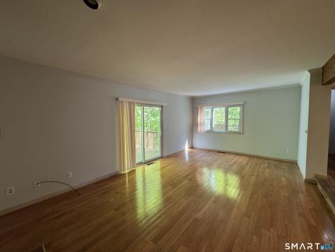 223 Deer Run Shelton CT 06484