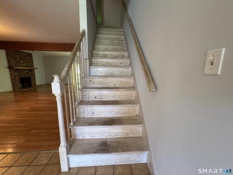 223 Deer Run Shelton CT 06484