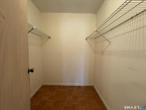 223 Deer Run Shelton CT 06484