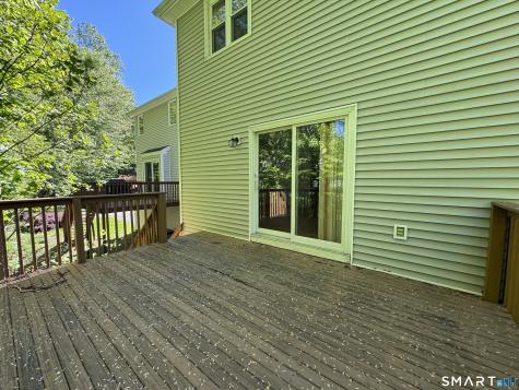 223 Deer Run Shelton CT 06484