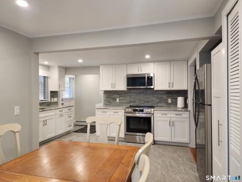 7 East Pattagansett Road East Lyme CT 06357