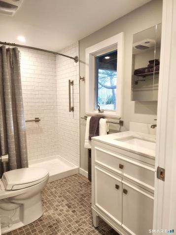 7 East Pattagansett Road East Lyme CT 06357