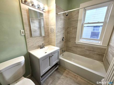 103 Campfield Avenue Hartford CT 06114