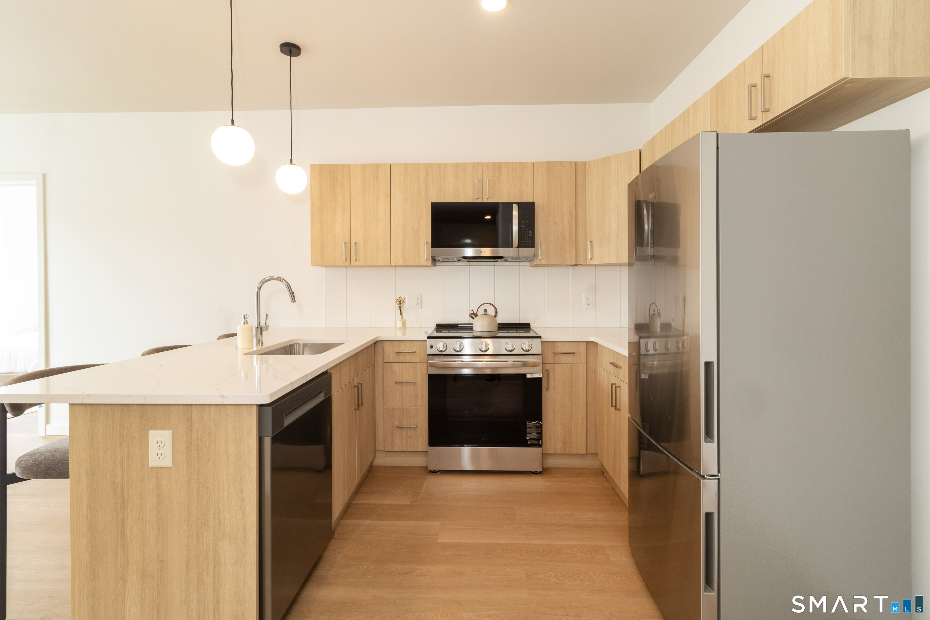 19 Elm Street New Haven CT 06513