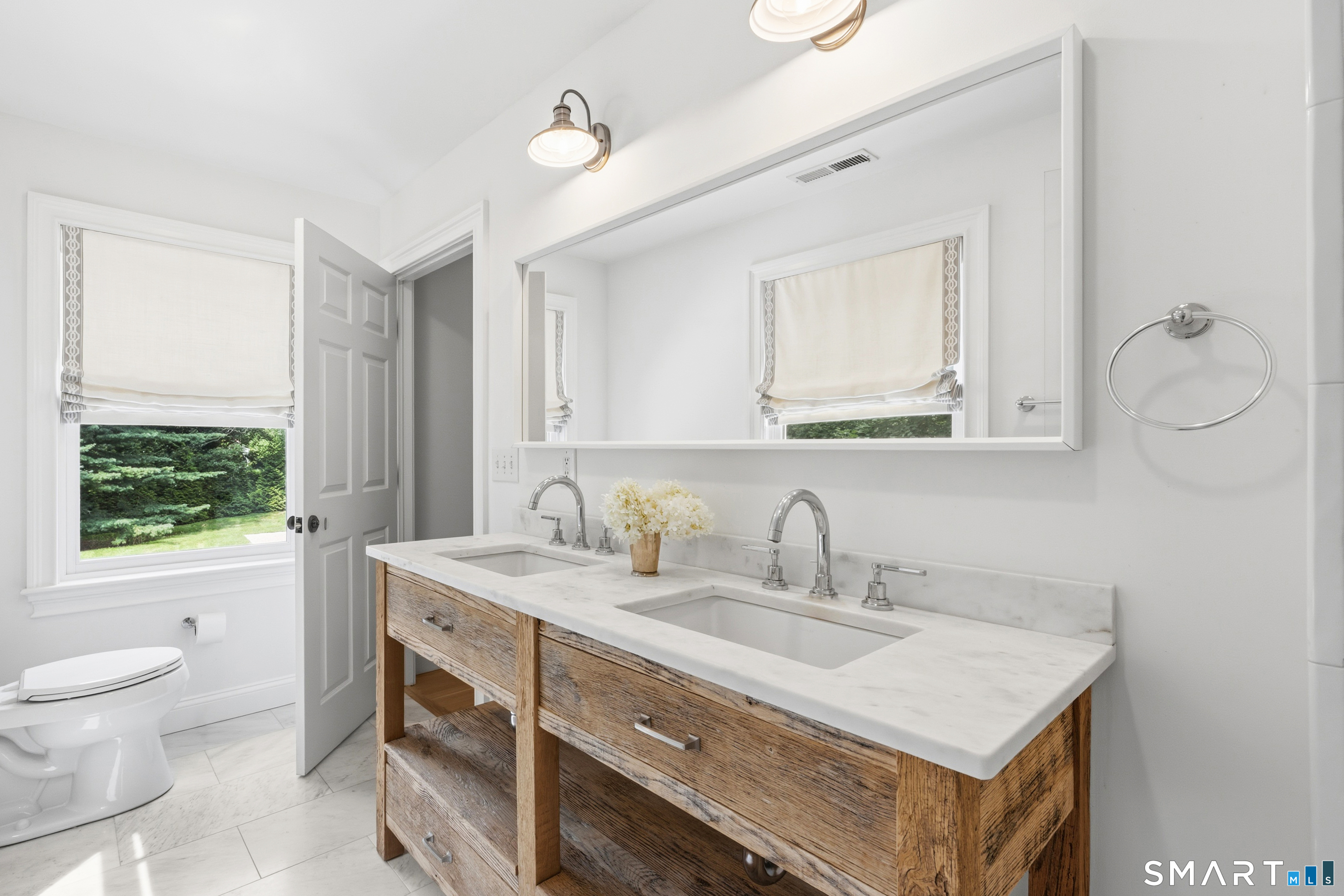 28 Old Norwalk Road New Canaan CT 06840