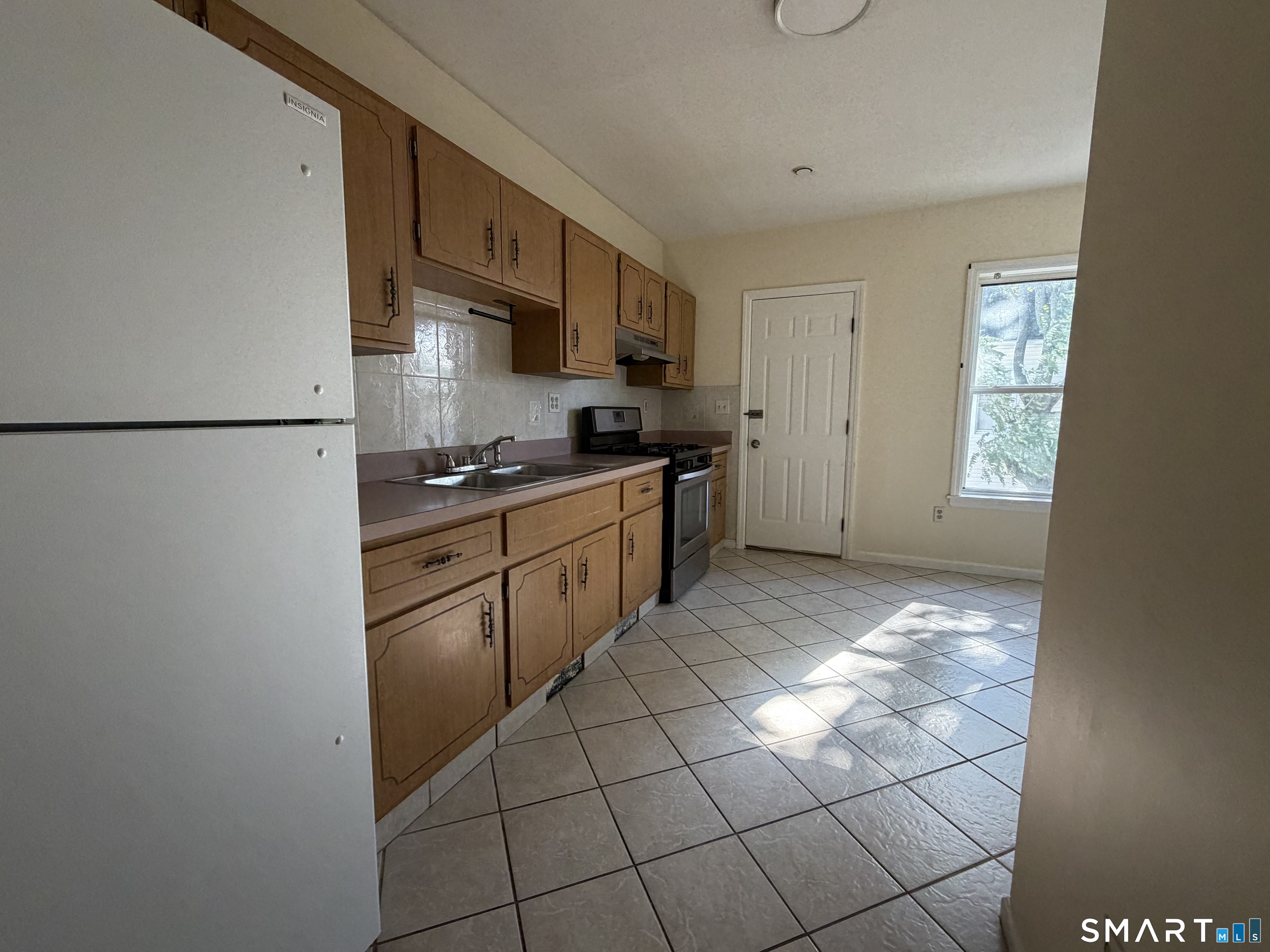 368 Benham Avenue Bridgeport CT 06604