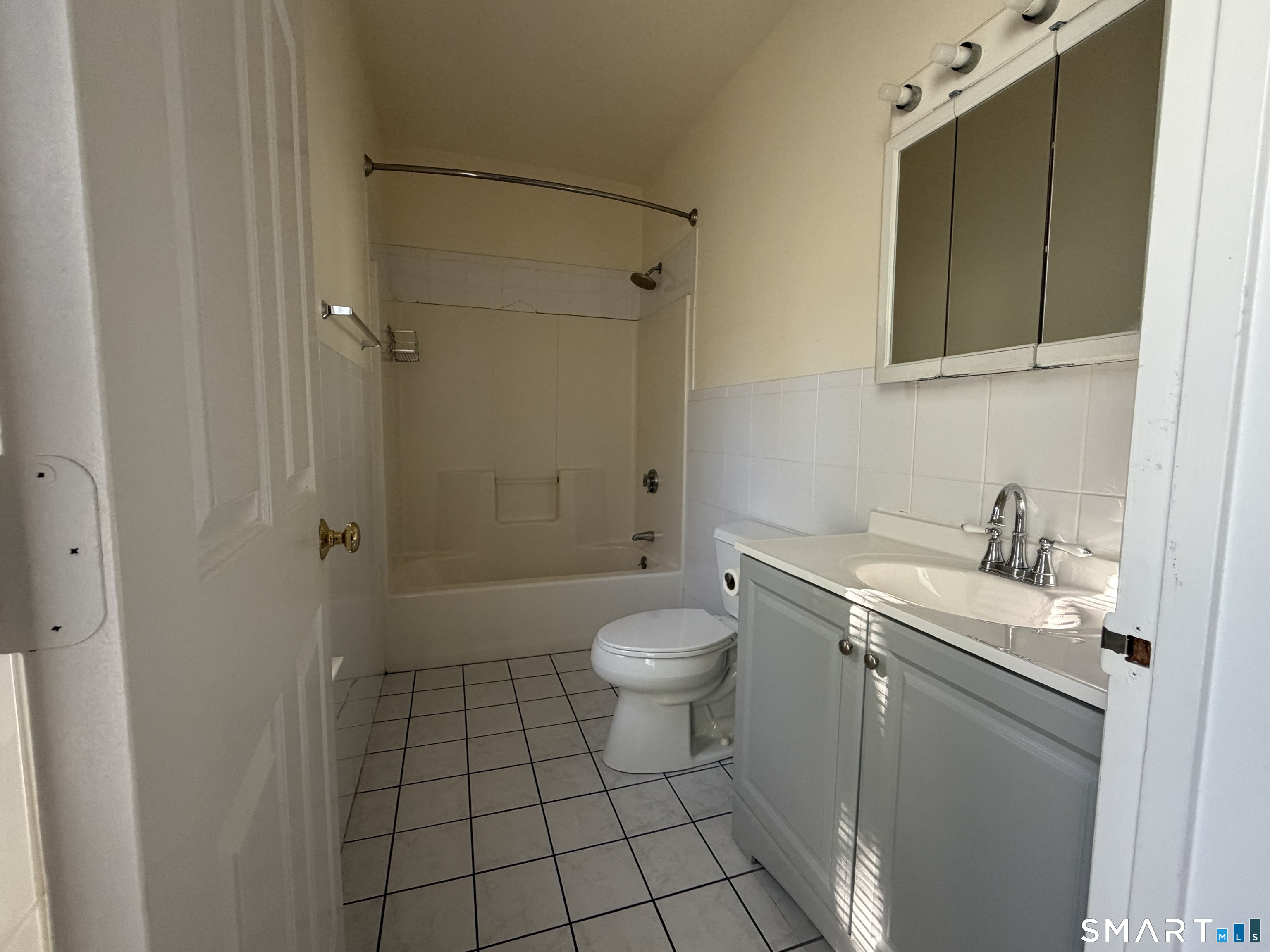 368 Benham Avenue Bridgeport CT 06604