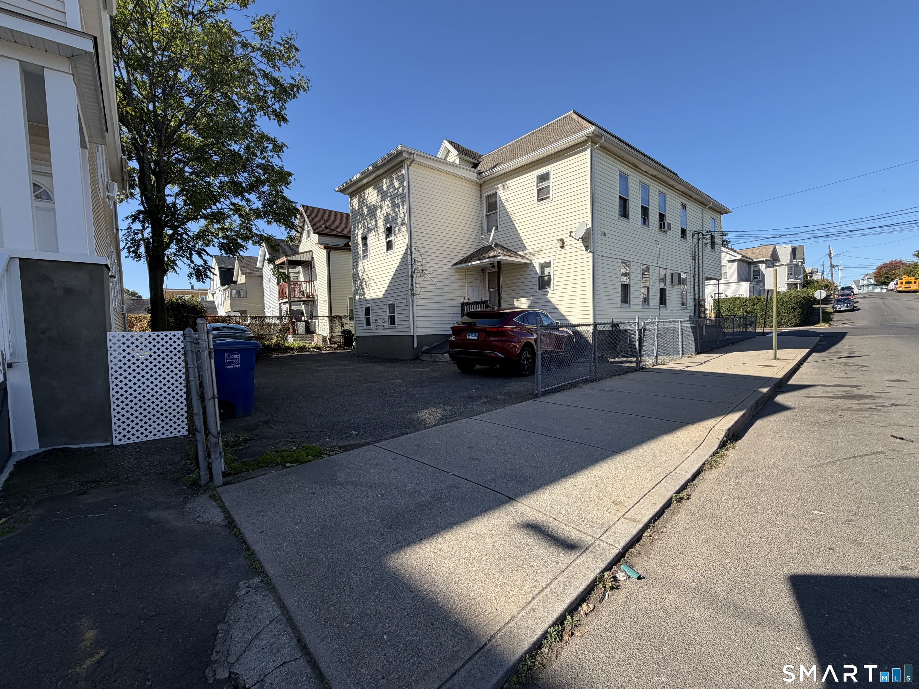 368 Benham Avenue Bridgeport CT 06604