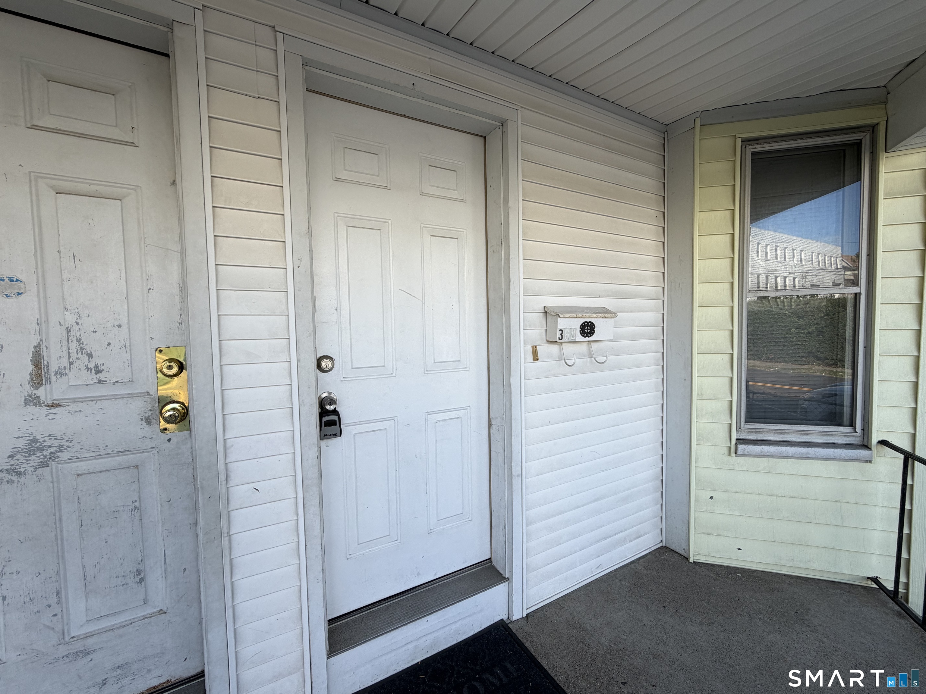 368 Benham Avenue Bridgeport CT 06604