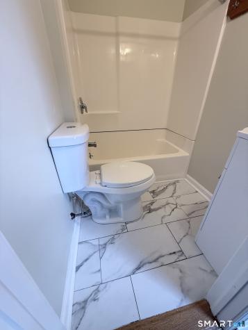 6 Electric Avenue Thomaston CT 06787