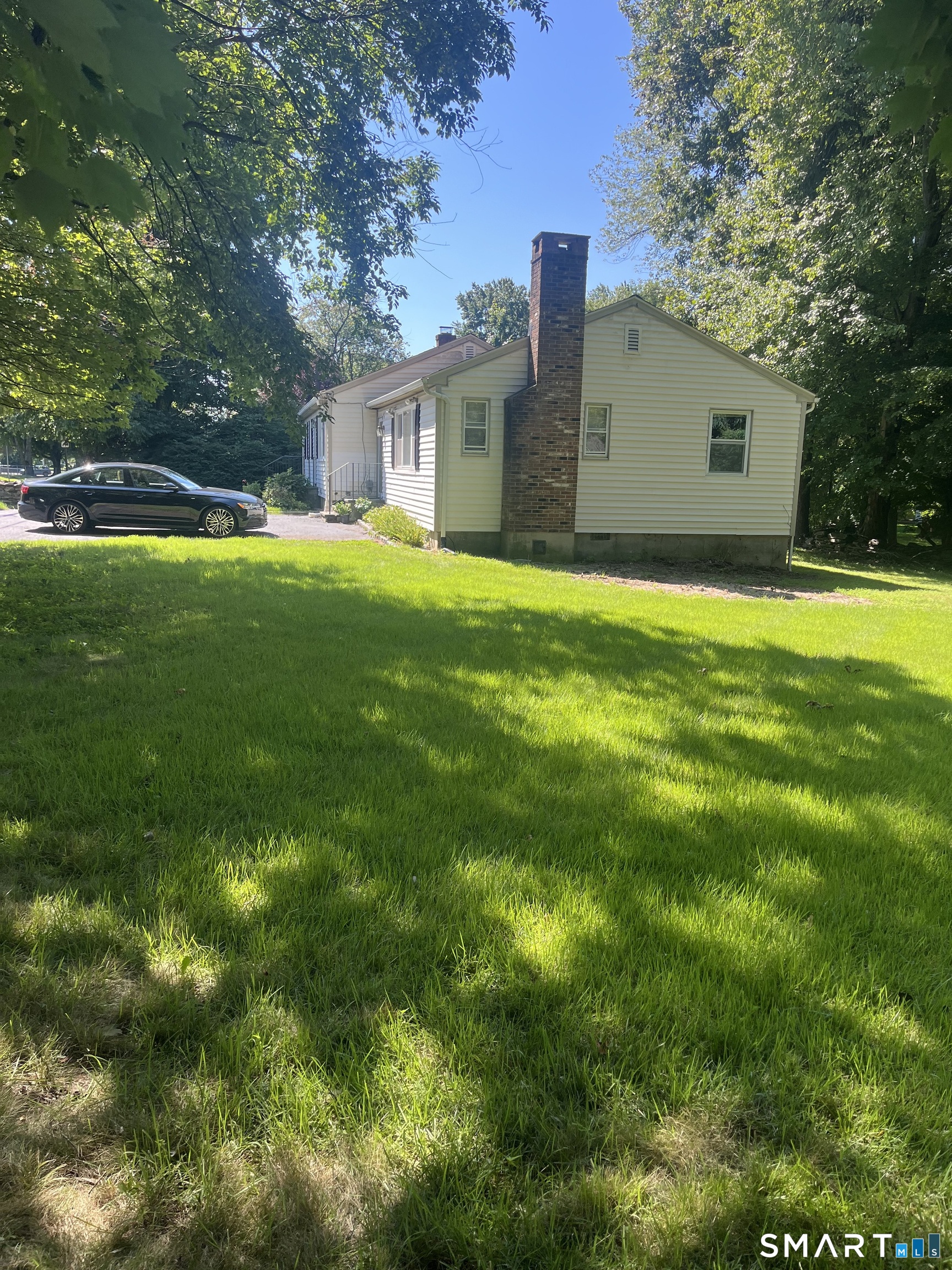 26 Stillson Road Fairfield CT 06825