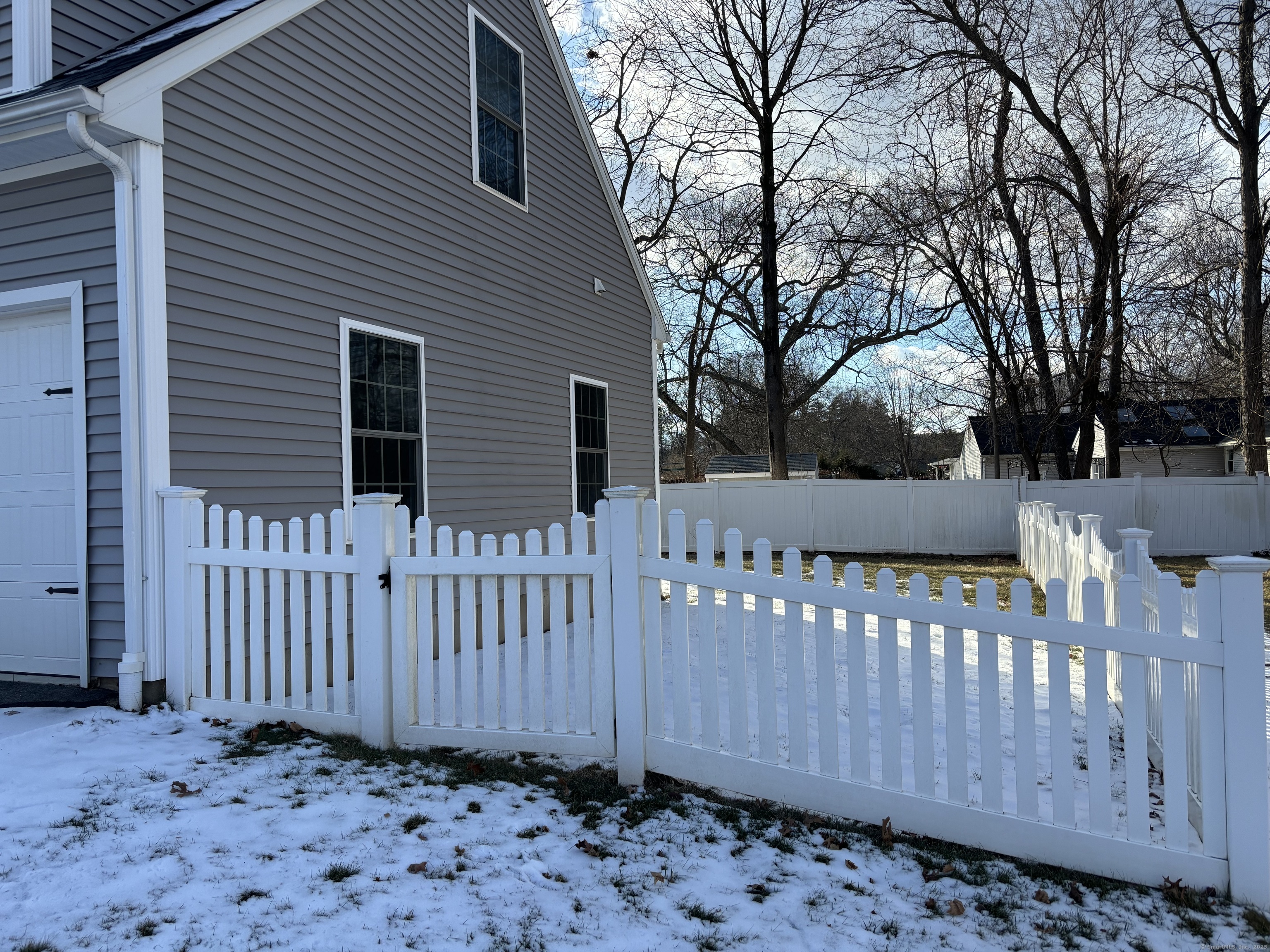 22 Hunters Lane Southington CT 06479