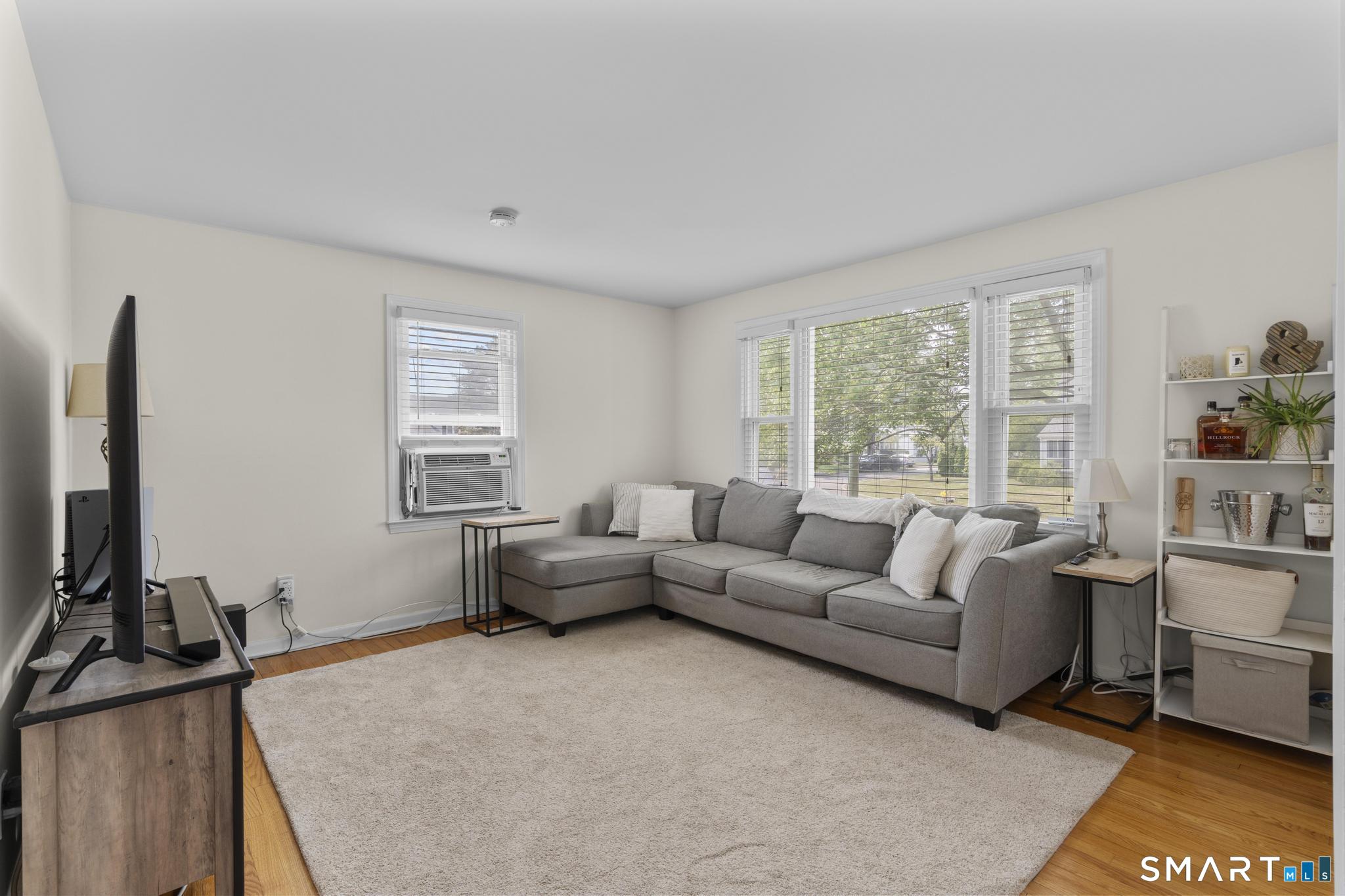 216 Country Road Fairfield CT 06824