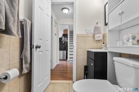 216 Country Road Fairfield CT 06824