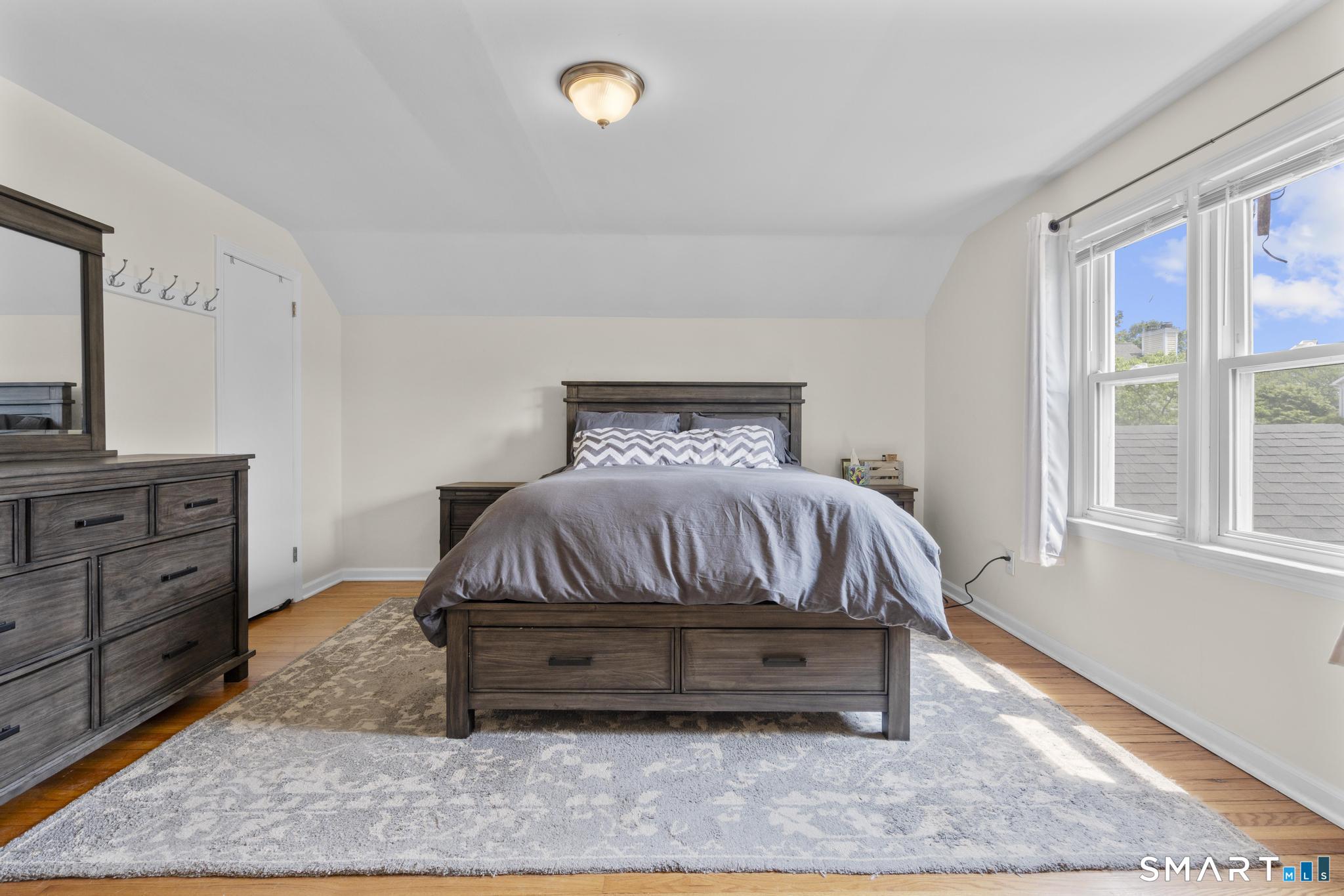 216 Country Road Fairfield CT 06824