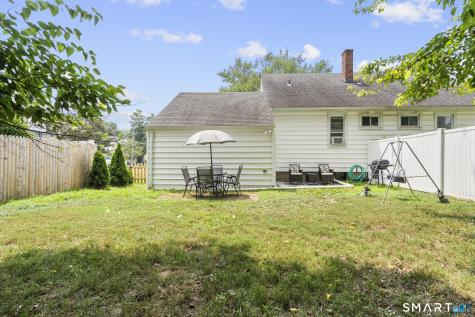 216 Country Road Fairfield CT 06824