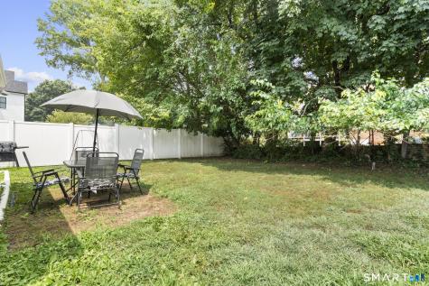 216 Country Road Fairfield CT 06824