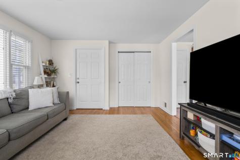 216 Country Road Fairfield CT 06824