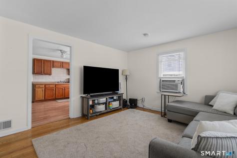 216 Country Road Fairfield CT 06824